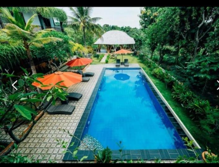 Hotel Tinggian Hill Retreat Batununggul Exterior foto